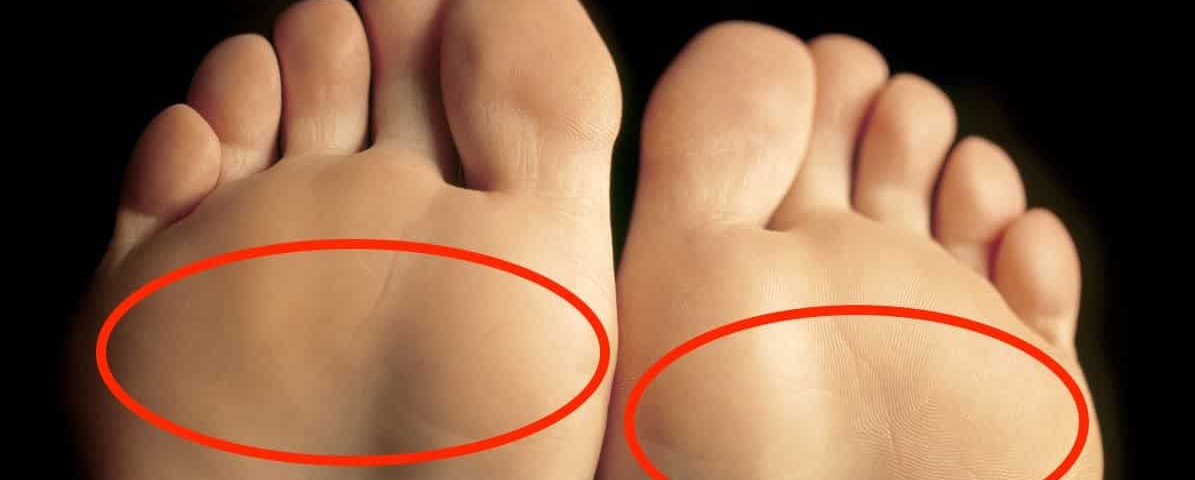 What causes pain in the ball of the foot